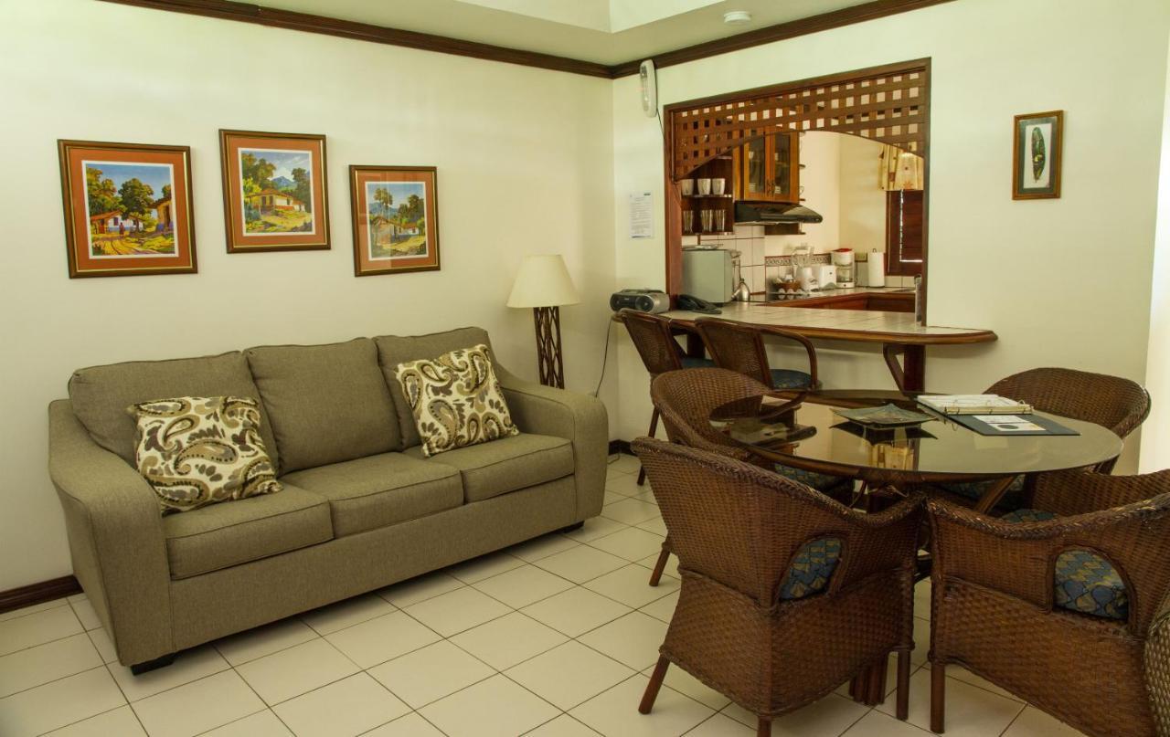 Getaways At Pueblo Real Hotel เกโปส ภายนอก รูปภาพ
